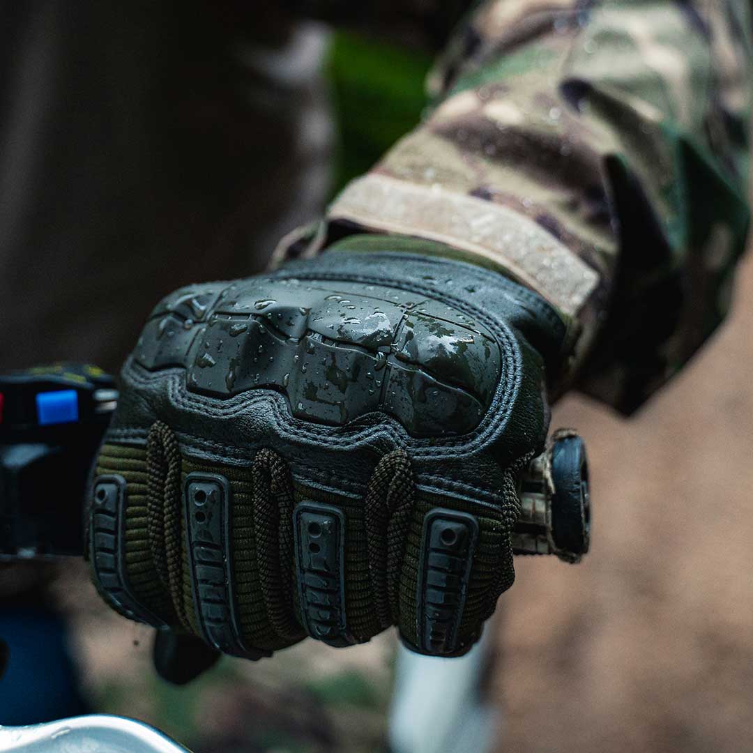 Elite Gloves